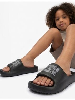 Boy’s Fortnite Slide Sandals Black Gray Comic Strap -Size 11/12